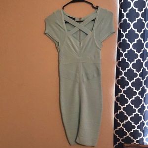 Bebe body con- light blue dress